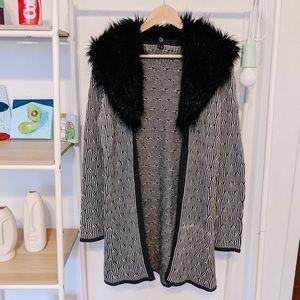 Long cardigan with faux fur collar